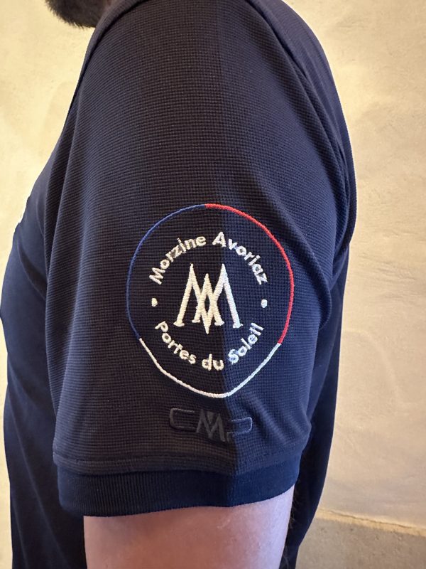 Logo manche Polo homme bleu AS GOLF CLUB MORZINE-AVORIAZ